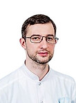 Врач Устинов Владислав Сергеевич