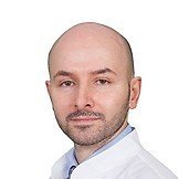 Врач Ужахов Ибрагим Русланович