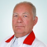 Врач Валенов Михаил Германович