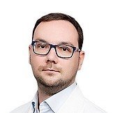 Врач Варавиков Денис Дмитриевич
