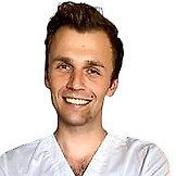 Врач Васильев Максим Андреевич