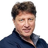 Врач Ветчинкин Антон Владимирович