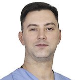 Врач Виноградов Максим Валерьевич