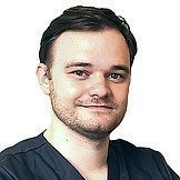 Врач Власов Антон Васильевич