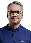 Врач Волков Иван Викторович