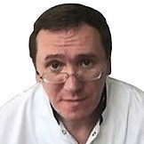 Врач Зайцев Эдуард Владимирович