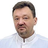 Врач Жакупбаев Илья Асылбекович