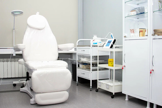 Cnoi Clinic (Цнои Клиник)