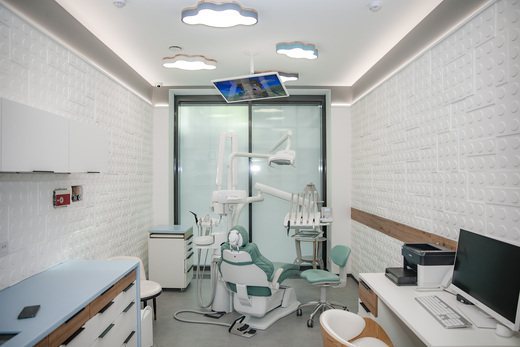 Lahta Dental (Лахта Дентал)