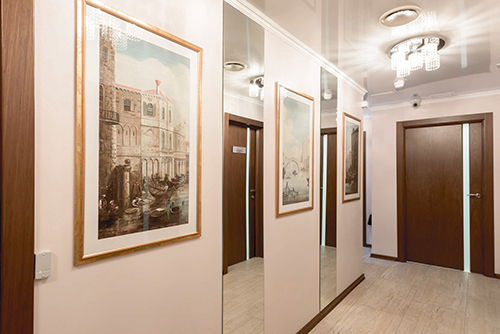 Первая семейная клиника Петербурга. Стоматология на Коломяжском